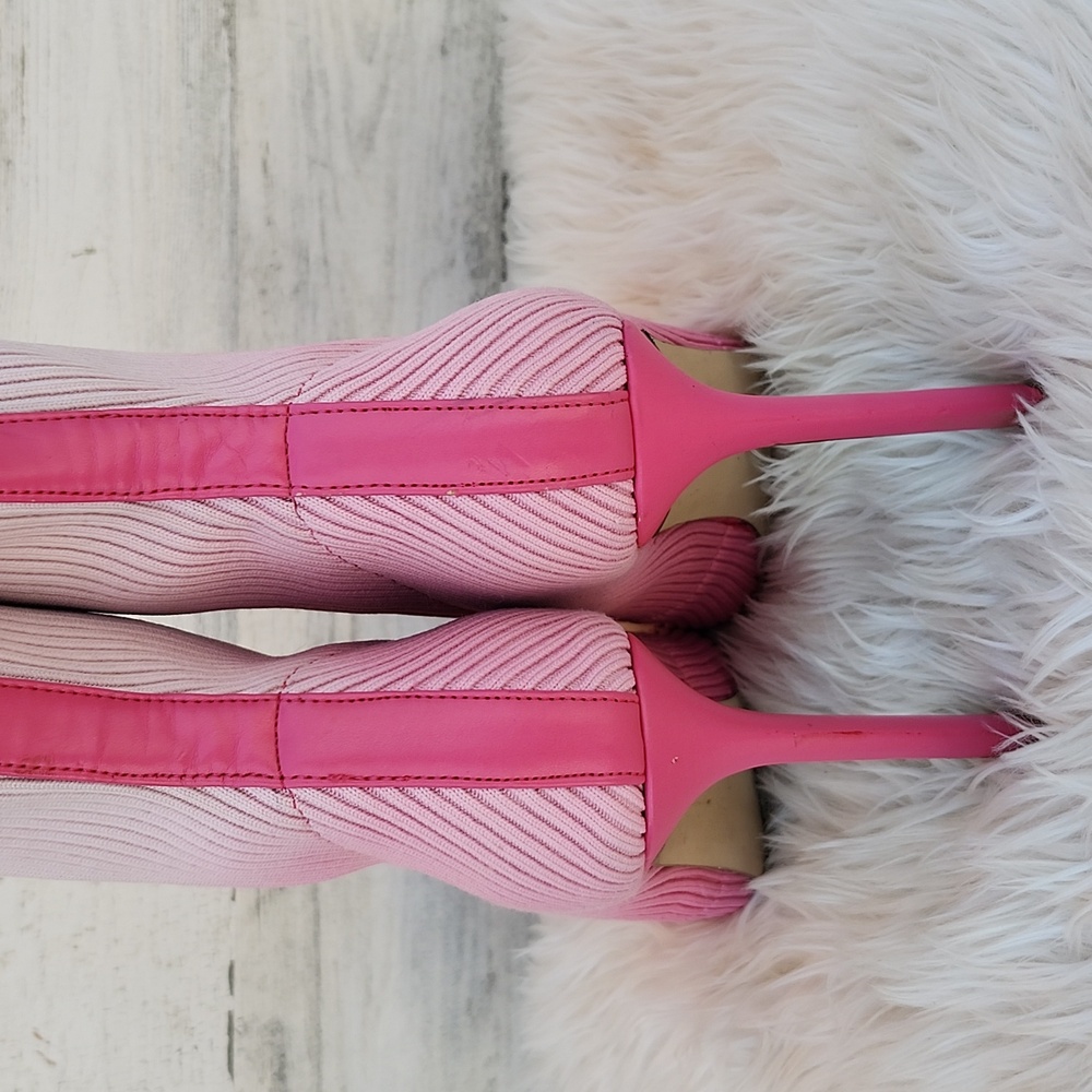 STEVE MADDEN STILETO HEELED KNIT SOCK BOOT - Picture 5 of 13